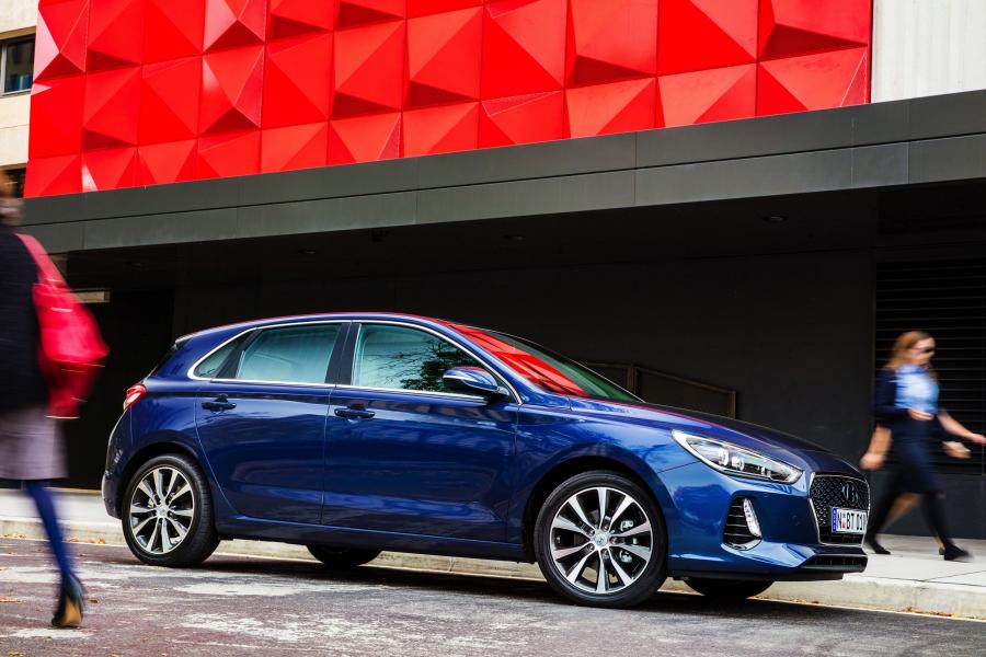  Hyundai i30 Premium 2017 года  (AU) (фото 21 из 25)